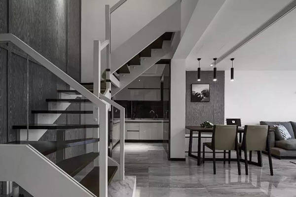 別墅陽臺欄桿，安全美觀都要有