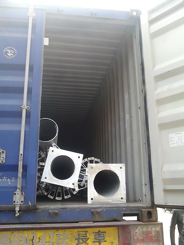 新加坡李先生8套旋轉樓梯出貨