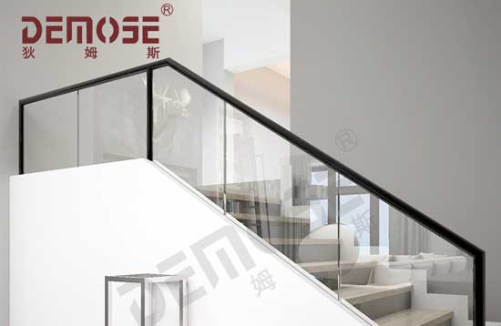 不銹鋼樓梯扶手一般能夠使用多少年？哪家品質(zhì)高