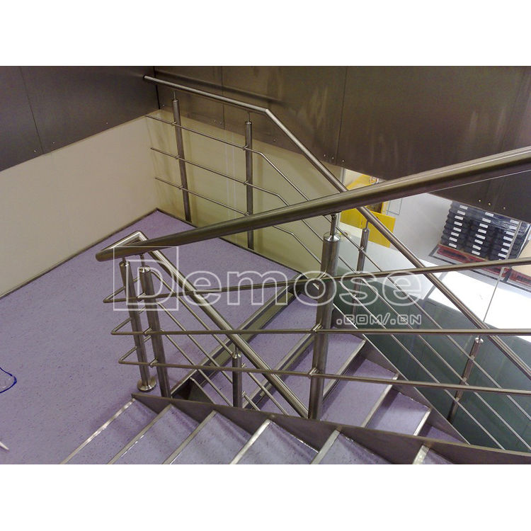 不行鋼樓梯欄桿 不行鋼樓梯欄桿