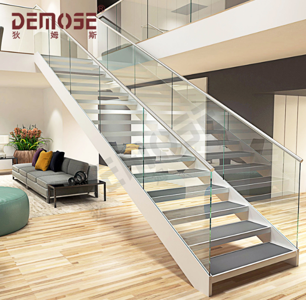 樓梯玻璃護(hù)欄圖片 樓梯玻璃護(hù)欄圖片