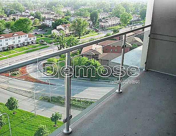 不銹鋼陽臺護欄 不銹鋼陽臺護欄