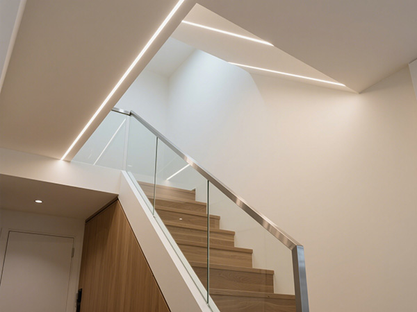 現代住宅定制樓梯