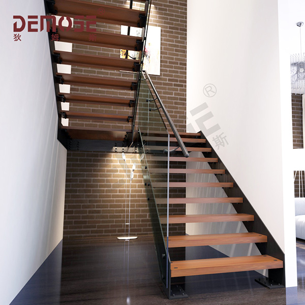 U型復(fù)式樓梯定制