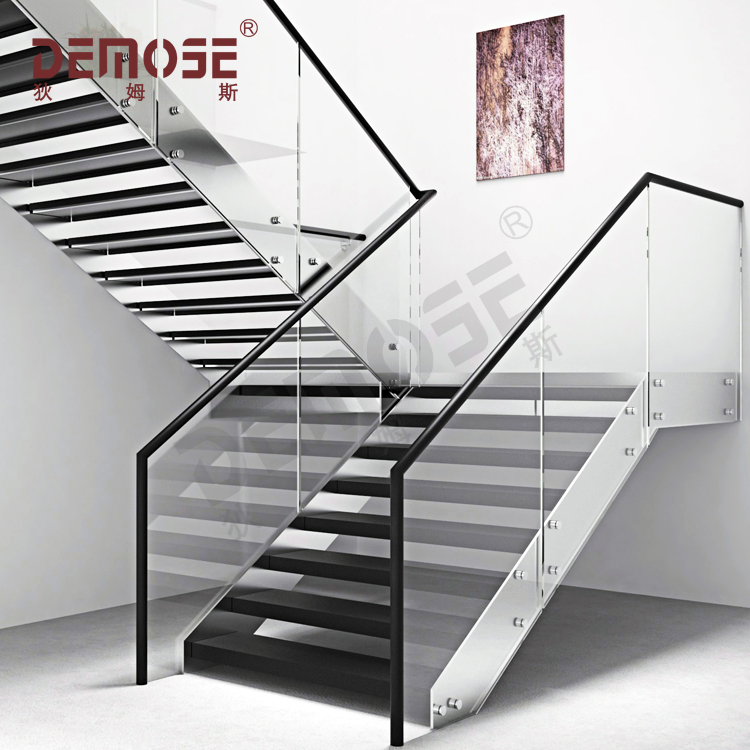 安全與舒適的統一：樓梯扶手高度的科學規范與人文考量